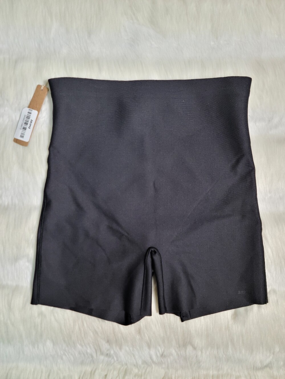 SKIMS Body Core Sculpt Shortie Black Onyx Women Medium NEW